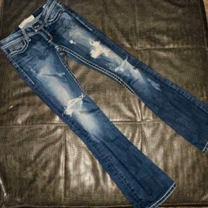 Buckle Sabrina boot but stretch jeans